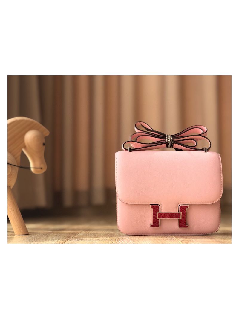 RARE! Hermes Constance Bag in sakura pink Swift leather with Clasp in lizard