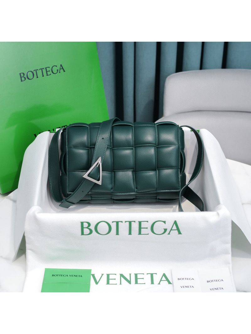 Bottega Veneta BV Padded Cassette Bag in Dark Green Lambskin 591970v