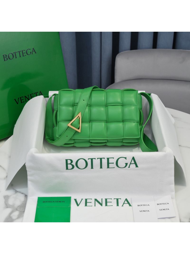 Bottega Veneta BV Padded Cassette Bag in Parakeet Lambskin 591970v