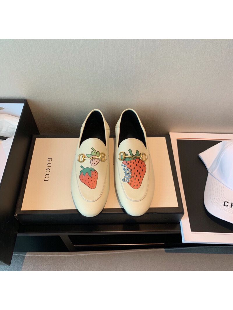 Gucci Leather Horsebit Loafer 414998 White with Strawberry Print