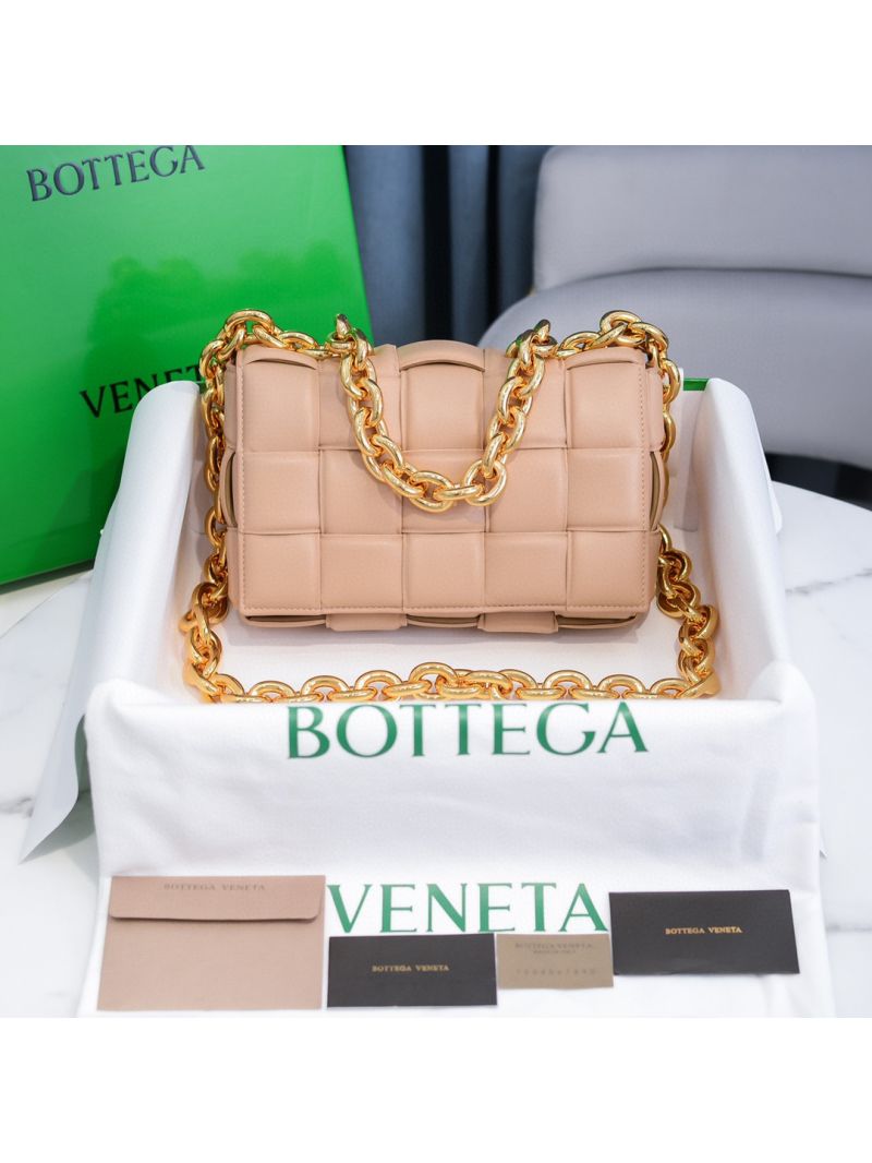  Bottega Veneta BV The Chain Cassette 631421 Almond