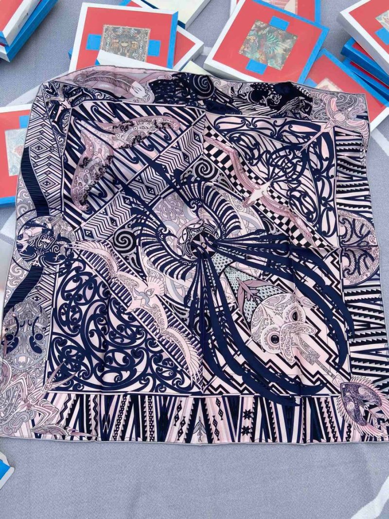 Hermes Kawa Ora Scarf 90 Rose Thé