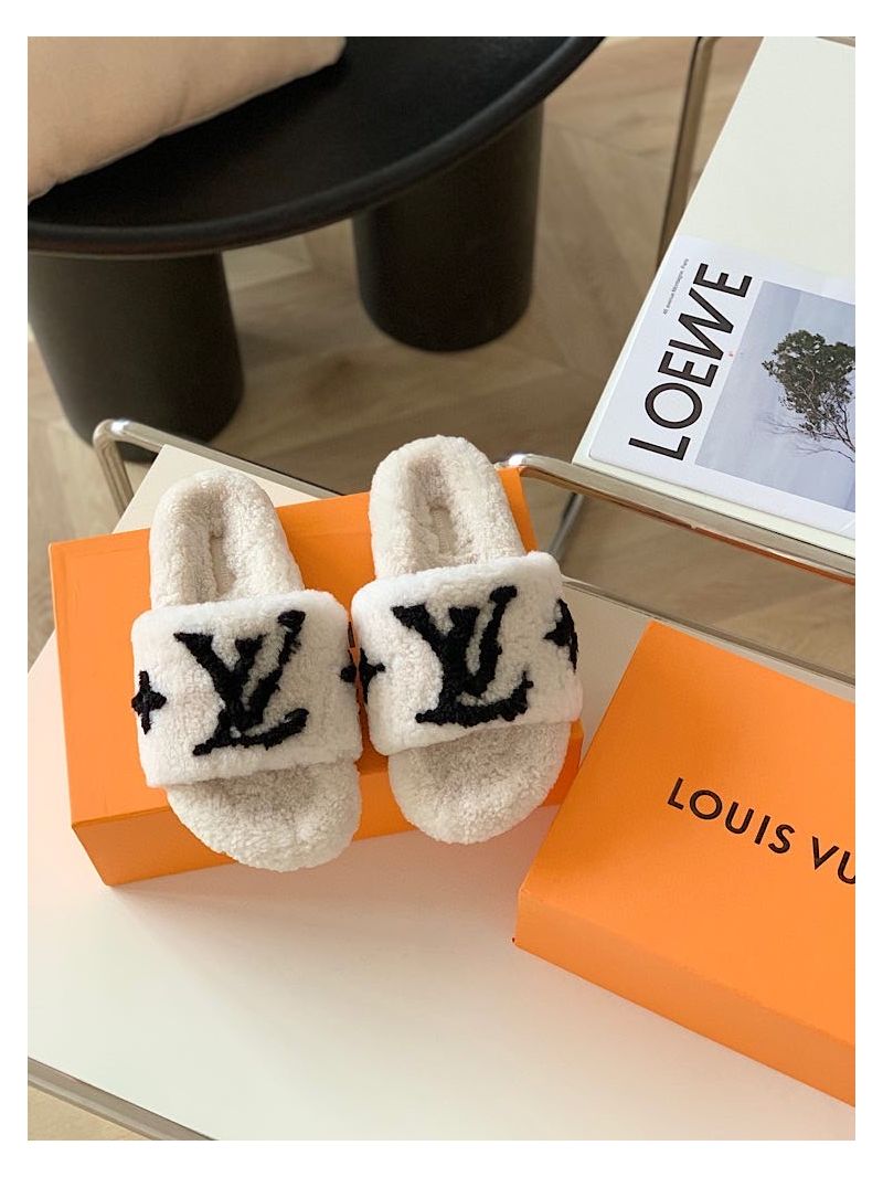 Louis Vuitton LV Paseo Flat Comfort Mule 1A8VGF White