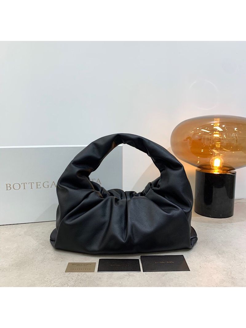 Bottega Veneta BV Small The Shoulder Pouch in Supple Calfskin 610524 Black
