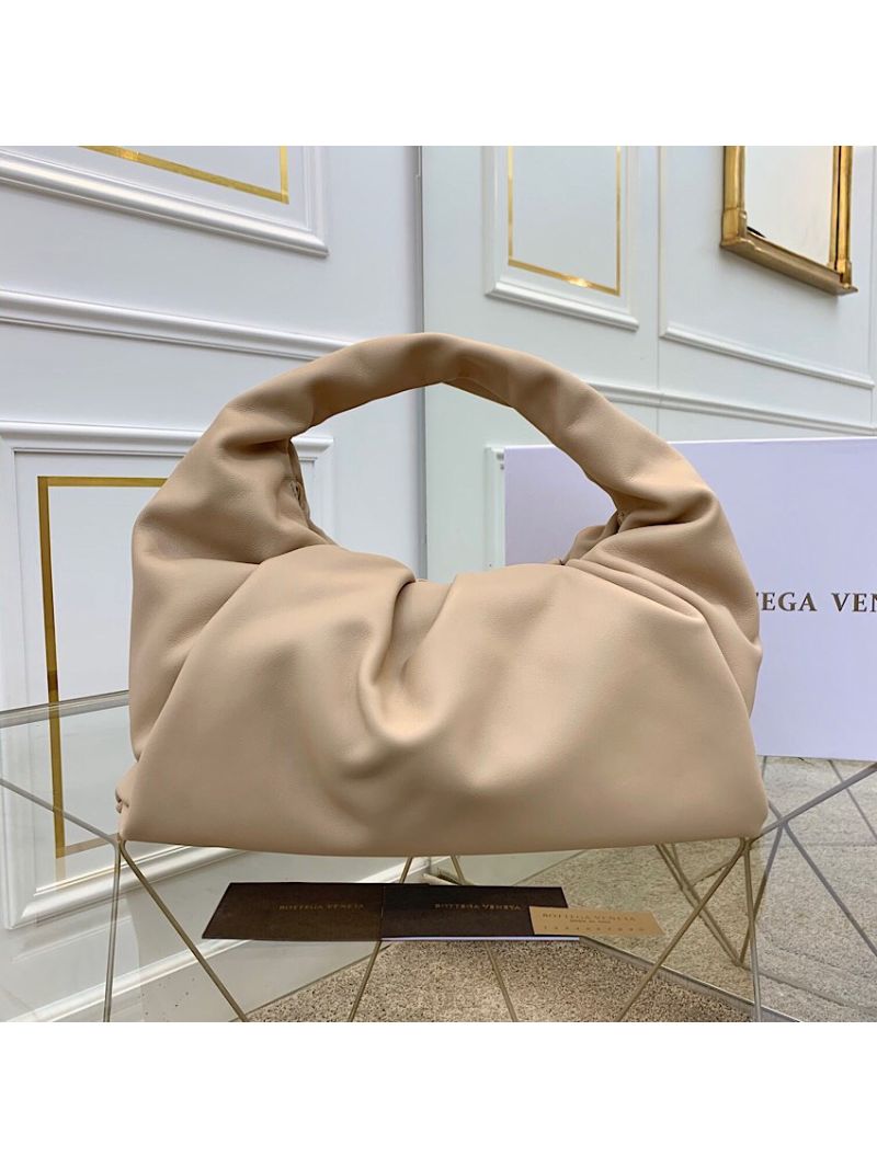 Bottega Veneta BV Small The Shoulder Pouch in Supple Calfskin 610524 Nude