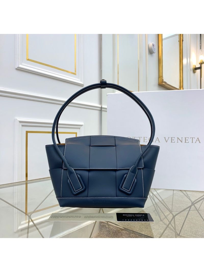Bottega Veneta BV Arco 33 Bag In French Calf 575943 Blue