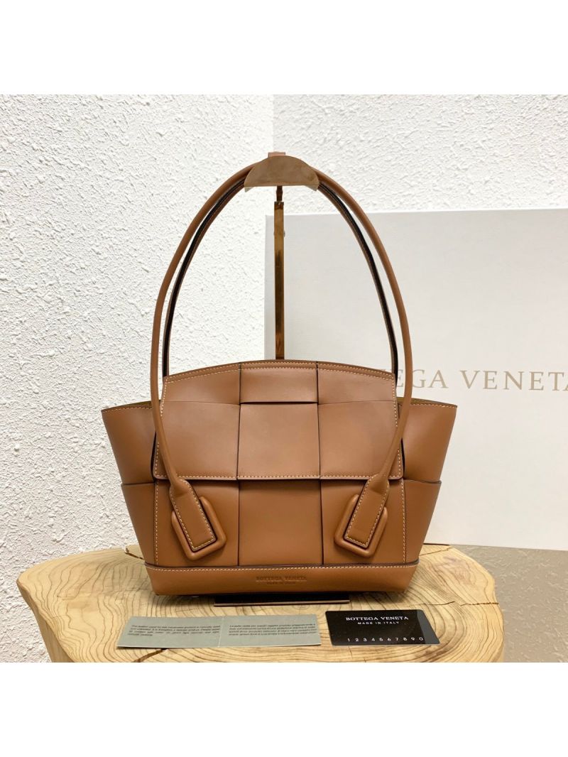 Bottega Veneta BV Arco 33 Bag In French Calf 575943 Brown