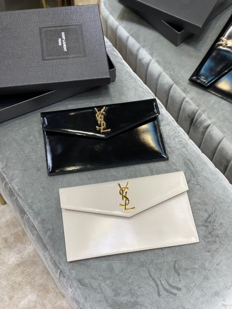 YSL Saint Laurent Uptown Pouch In Shiny Smooth Leather 565739