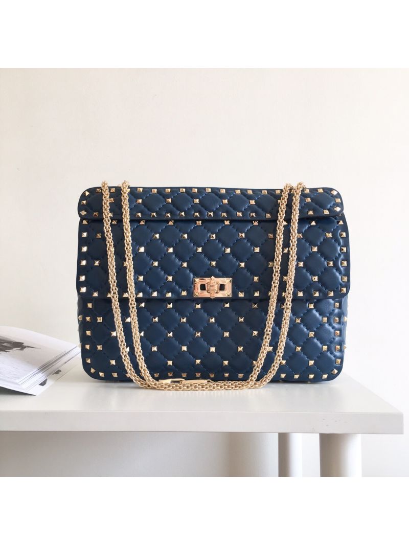 Valentino Garavani Rockstud Spike Quilted Leather Chain bag in Blue