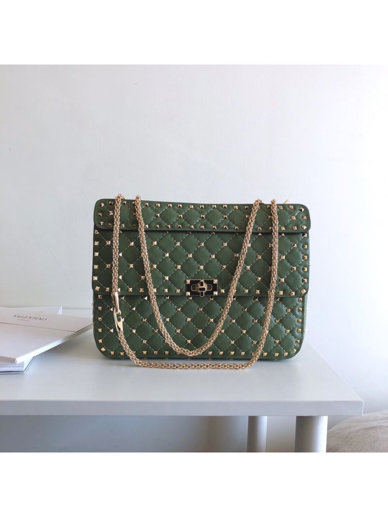 Valentino Garavani Rockstud Spike Quilted Leather Chain bag in Jade