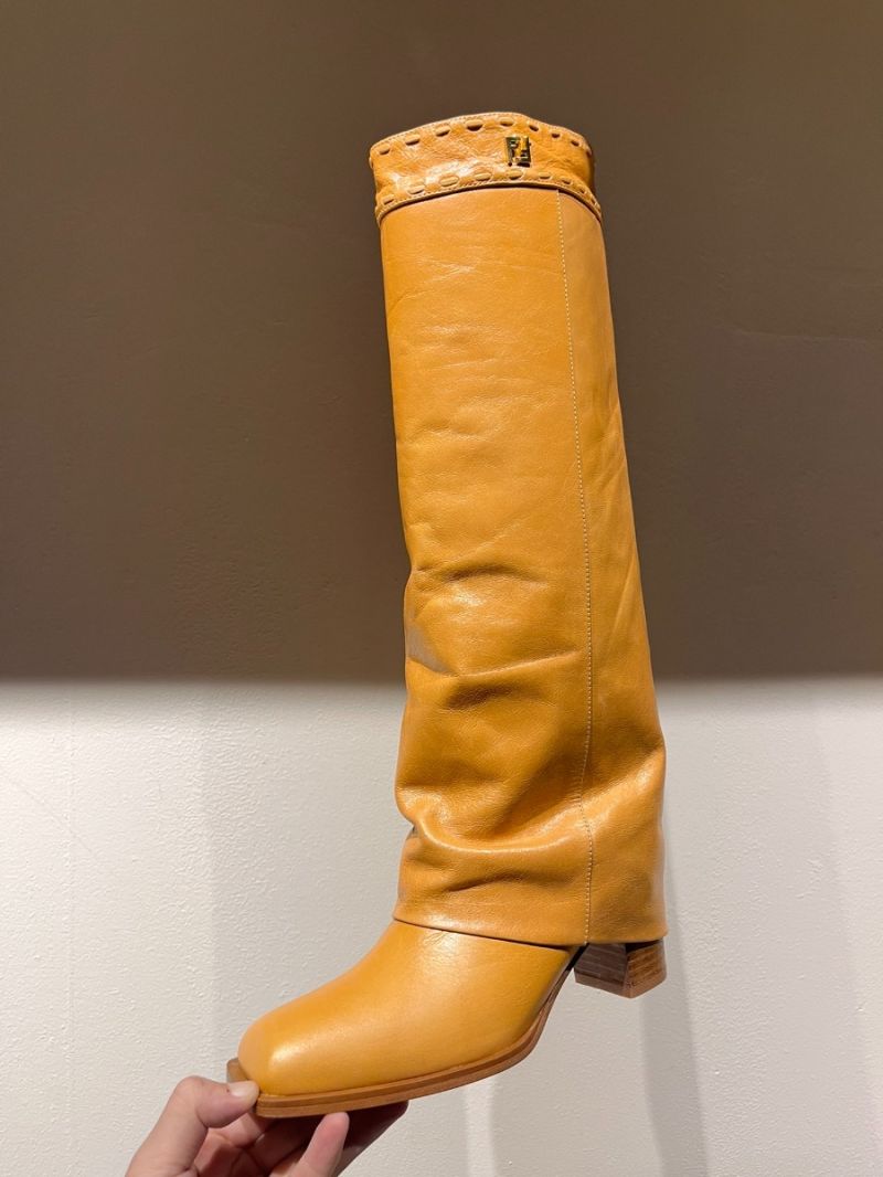 Fendi Show leather high-heeled boots 55mm 8W8566 Beige