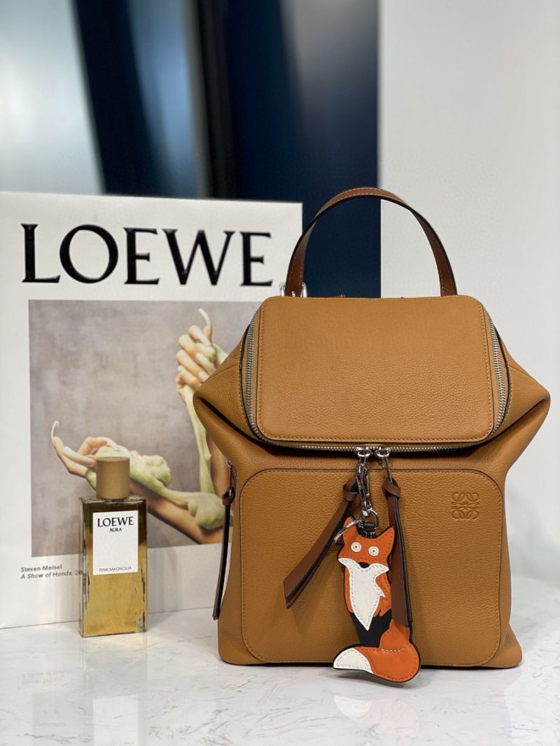 Loewe Goya Small Backpack 66019 Light Caramel/Pecan
