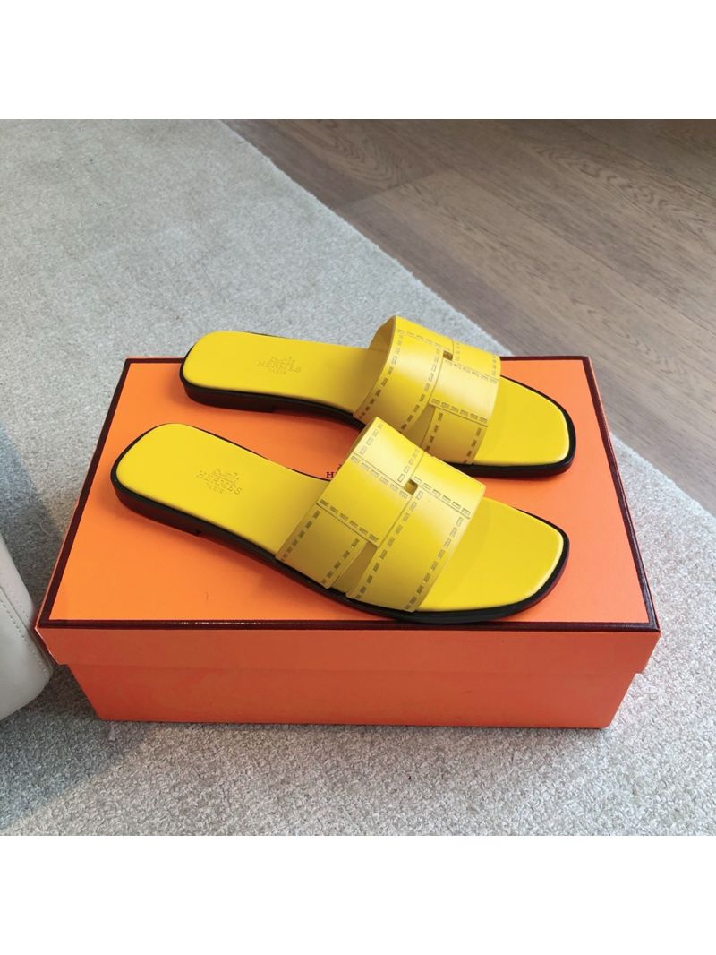 Hermes Idioma Sandal in calfskin with "Mosaique" motif H241099Z Yellow