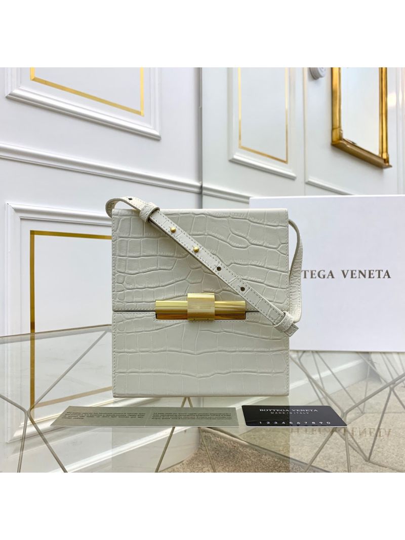 Bottega Veneta BV Daisey Bag In Crocodile Embossed Calf 577038 White