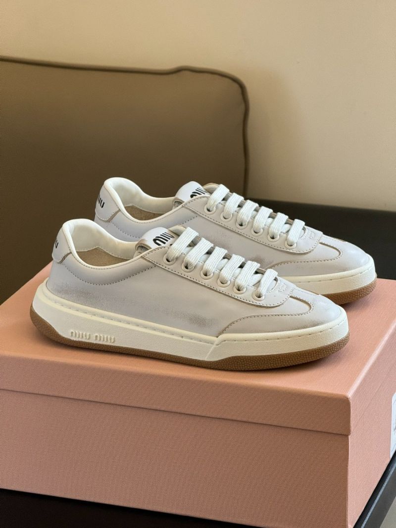 Miu Miu Bleached leather sneakers 5E118E