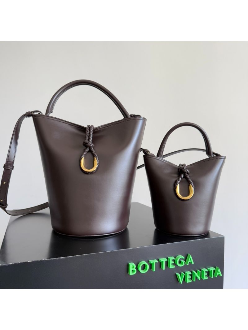 Bottega Veneta BV Small Liberta Bucket 815244 Fondant