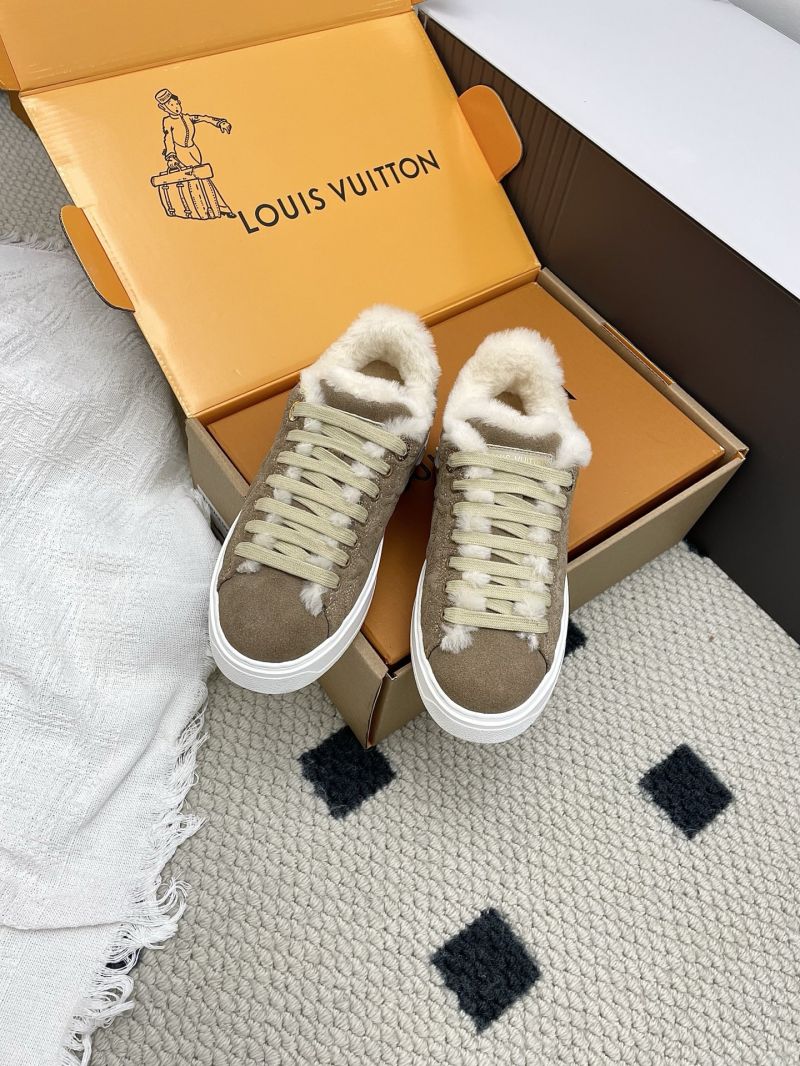 Louis Vuitton LV Time Out Sneaker 1AIDHF Beige