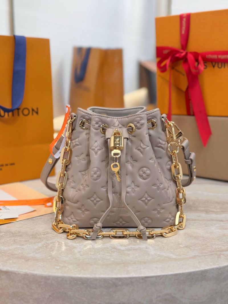 Louis Vuitton Coussin Bucket M26530 Beige