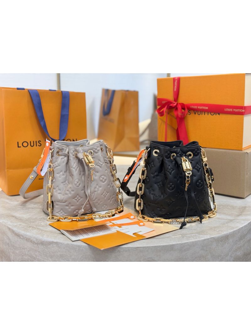 Louis Vuitton Coussin Bucket M26530 Black