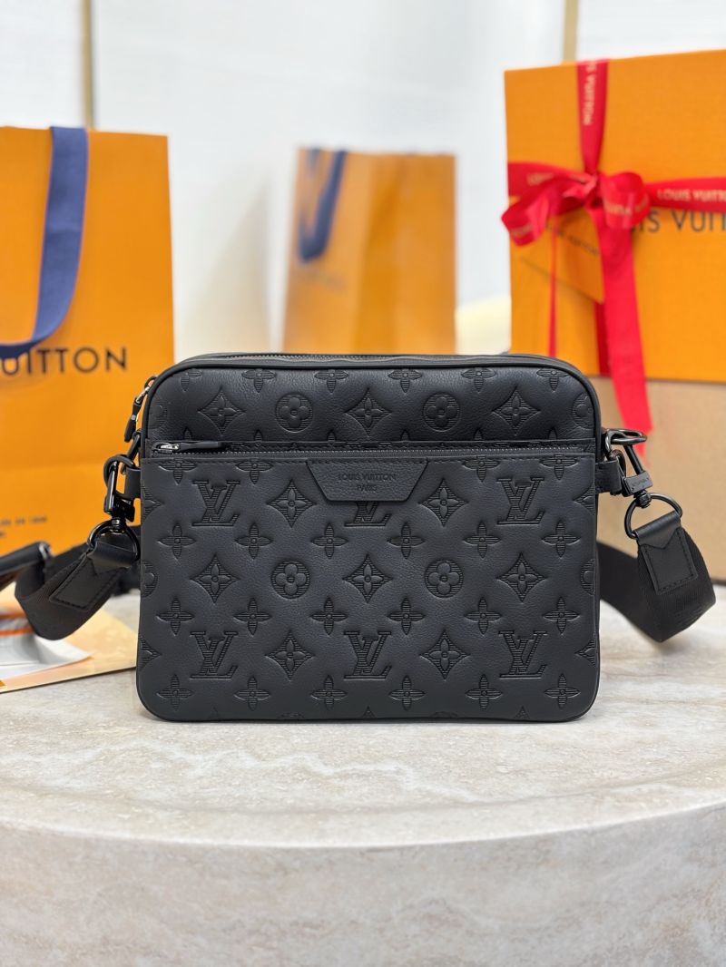 Louis Vuitton LV Trio Messenger Monogram Shadow M26713 Black