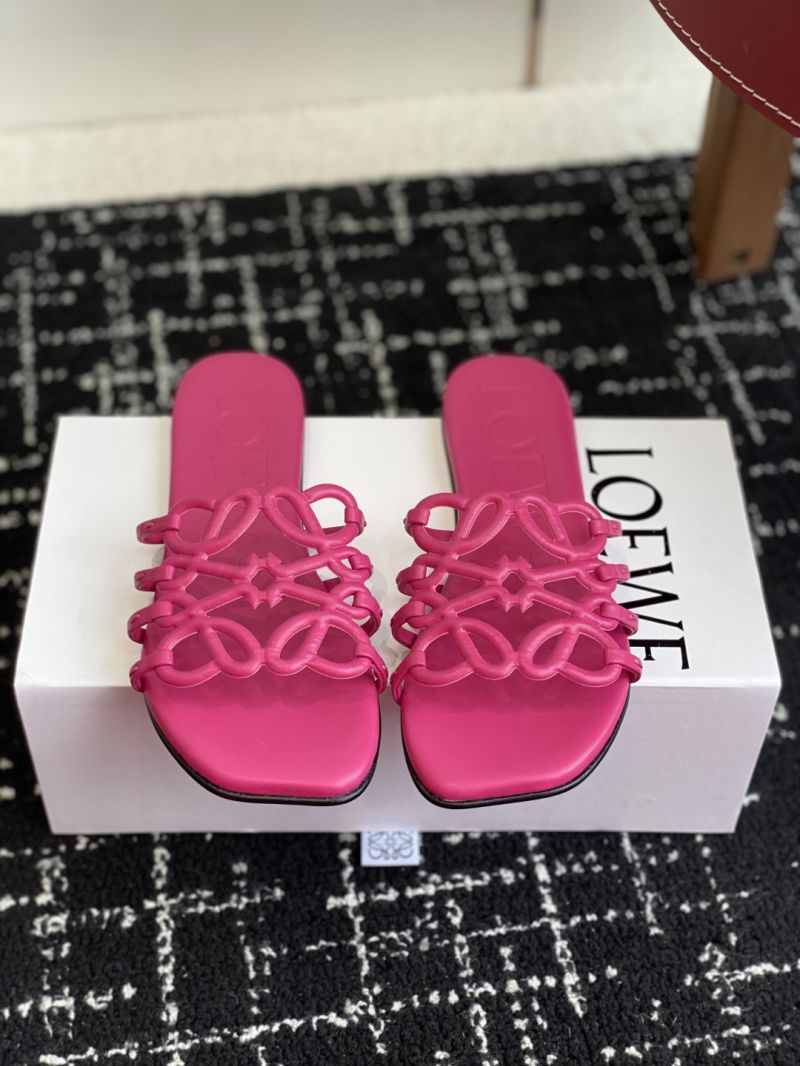 Loewe Petal Anagram Slide in Soft Calfskin 465X08 Pink