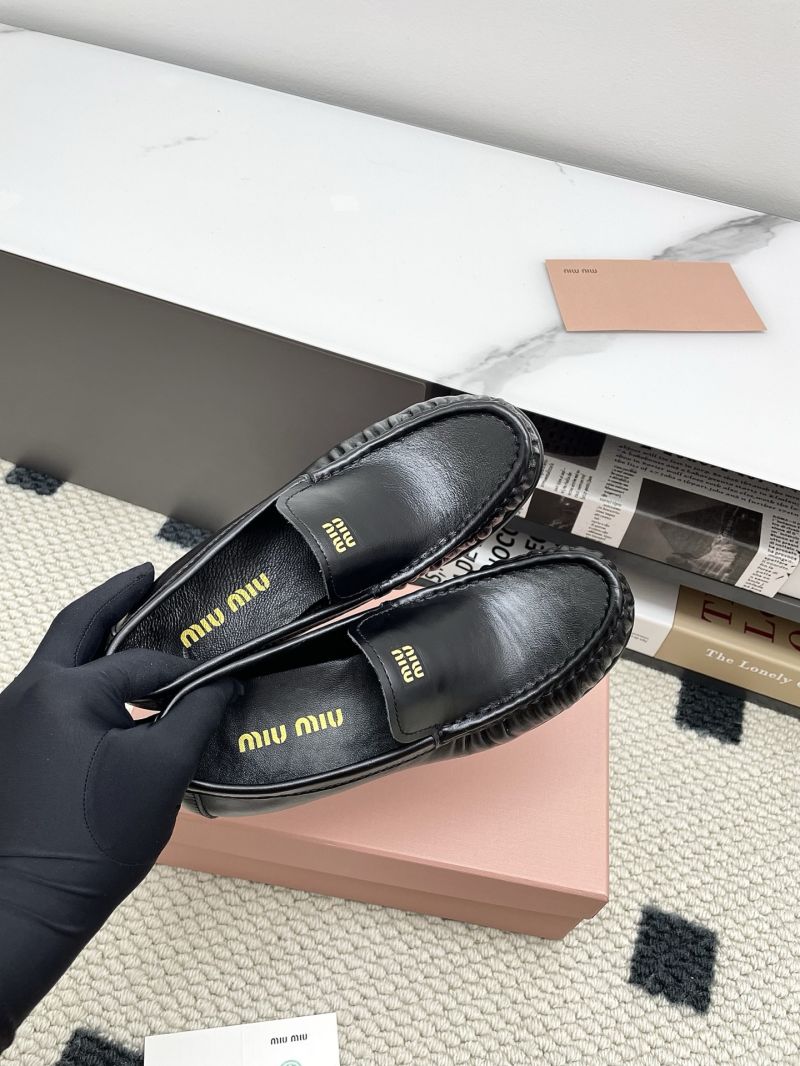 Miu Miu Calf Leather Loafers 5D499E Black