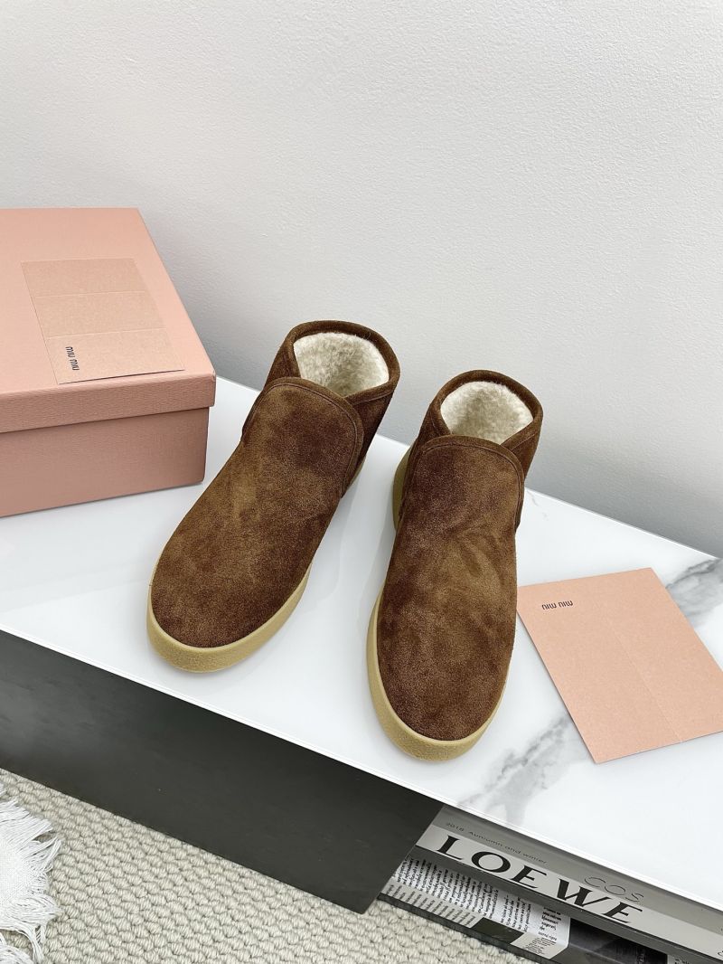 MIU MIU SUEDE AND SHEARLING SLIP-ON BOOTIES 5T558E COCOA