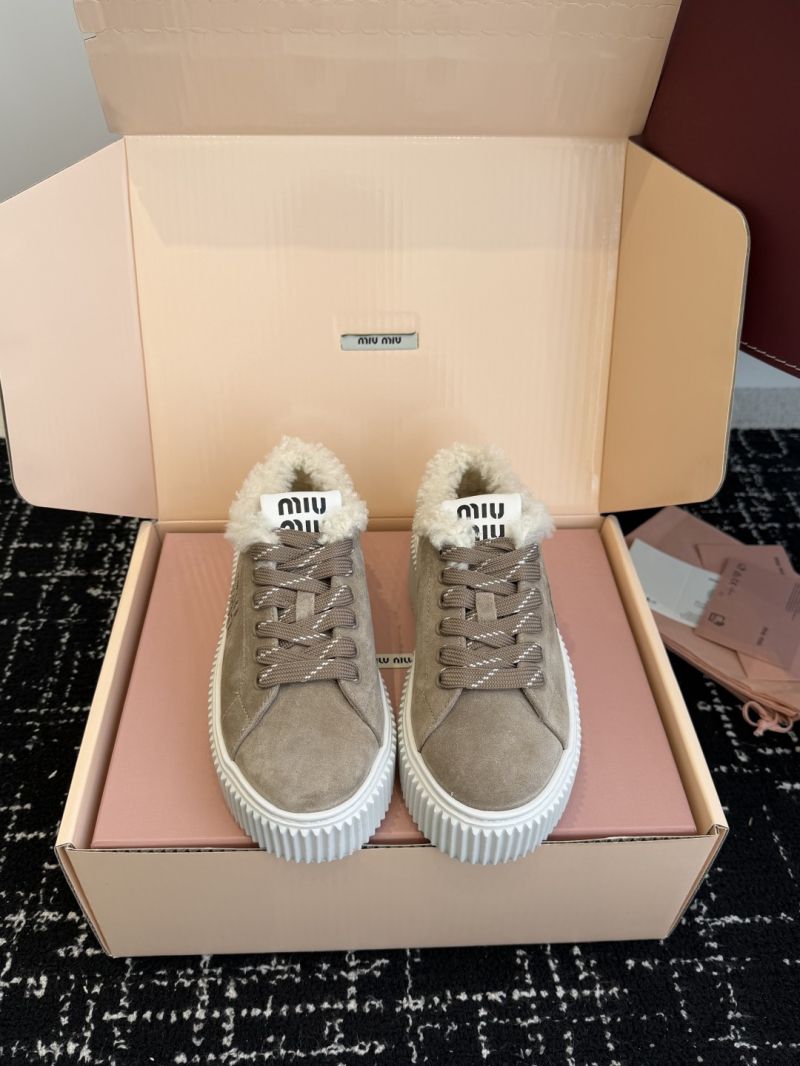 MIU MIU SUEDE AND SHEARLING SNEAKERS 5E389E DESERT BEIGE