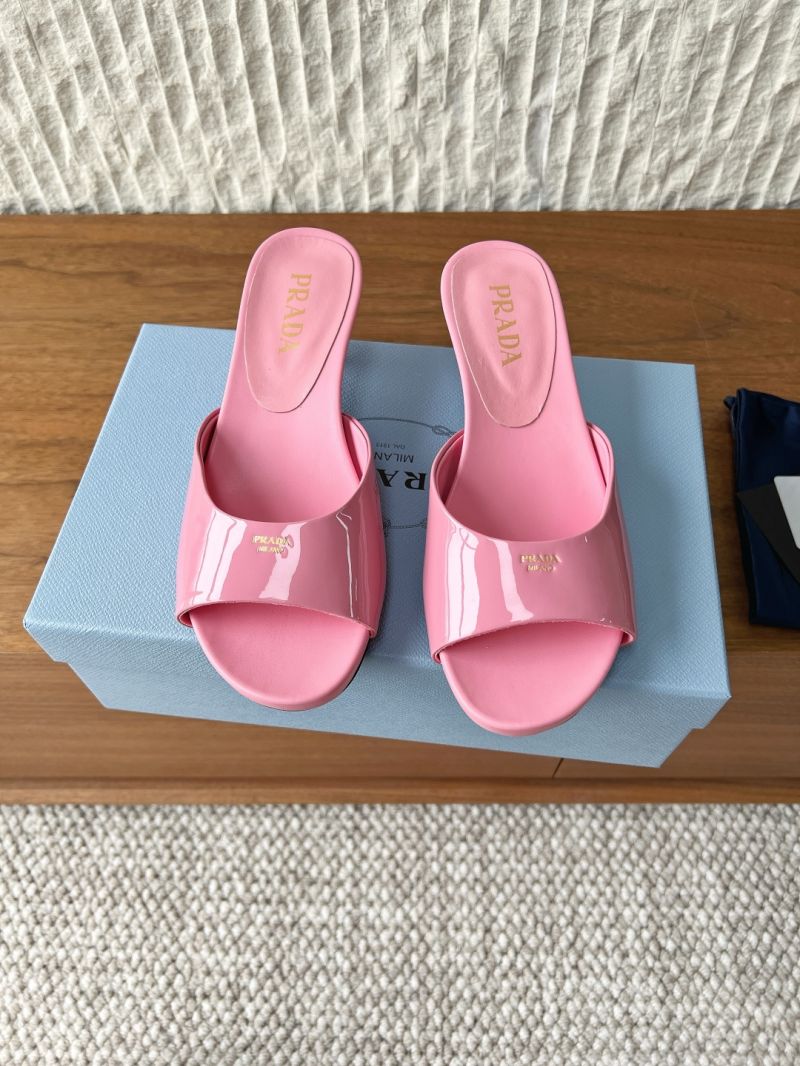 PRADA PATENT LEATHER KITTEN HEEL SANDALS 45MM 1XX799 PINK
