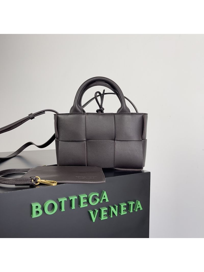 Bottega Veneta BV Candy Arco Tote Bag 729029 chocolate