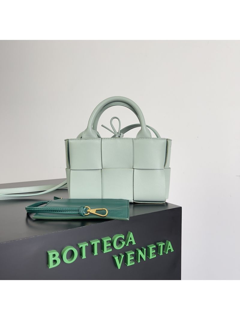 Bottega Veneta BV Candy Arco Tote Bag 729029 light green