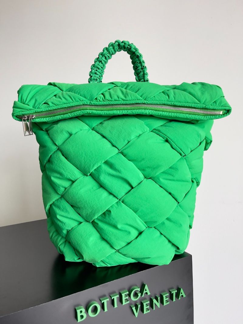 Bottega Veneta BV Padded Tech Cassette Backpack 690891 Parakeet