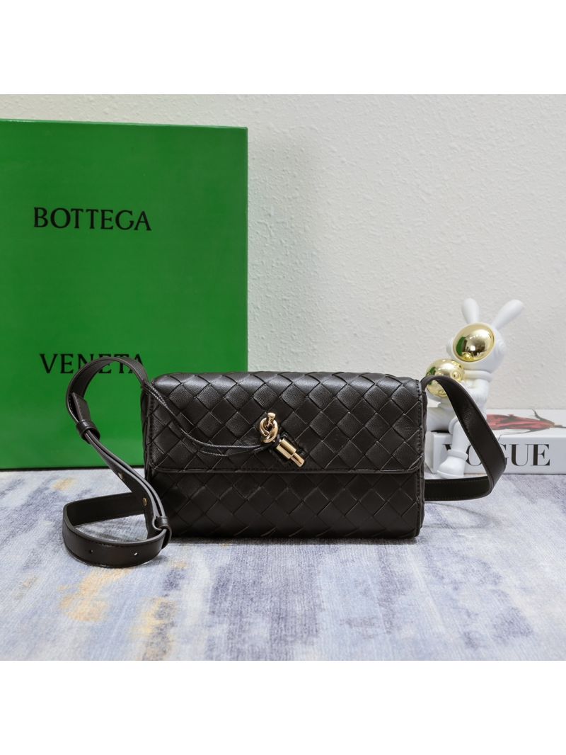 Bottega Veneta Mini Andiamo Fondant Lamb Leather Shoulder Bag