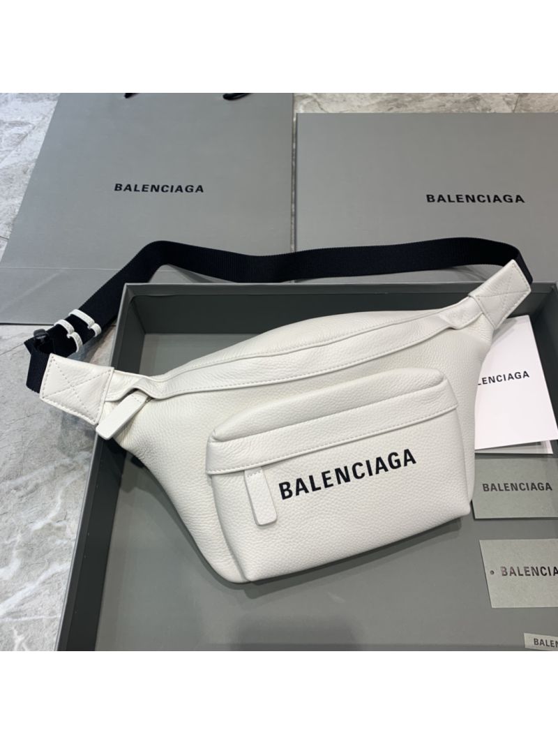 Balenciaga Men's Everyday Beltpack in White 552375