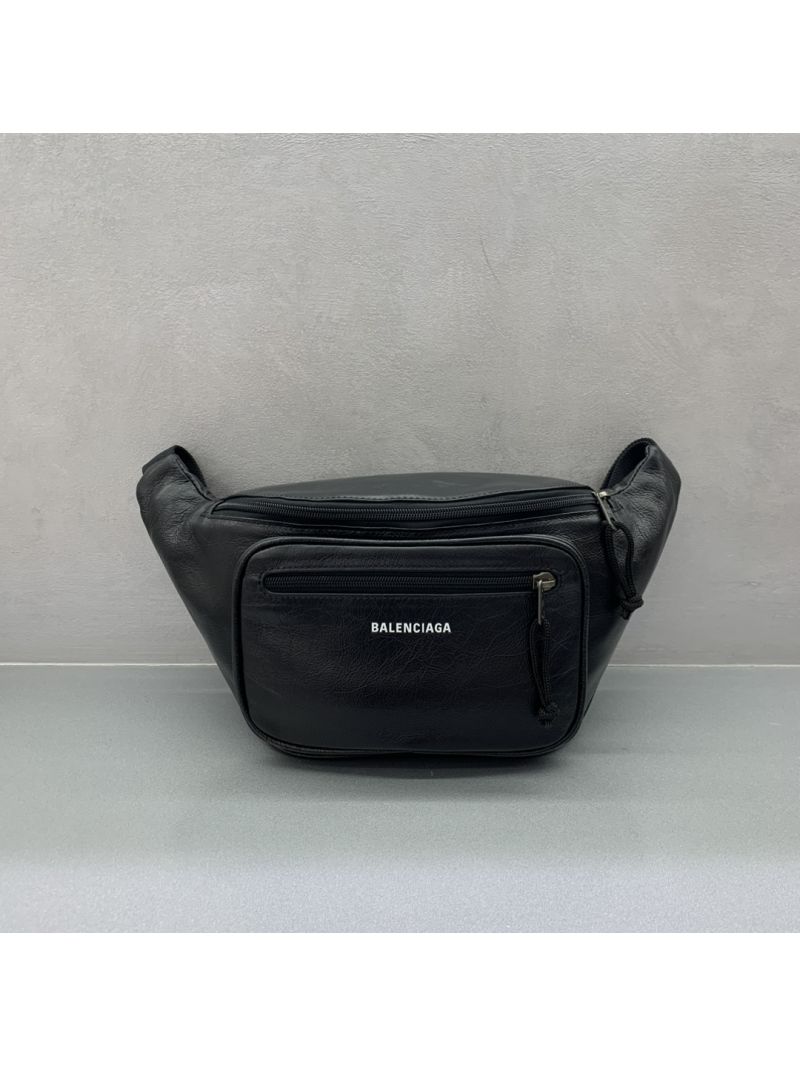 Balenciaga Men's Explorer Beltpack in Black 5295501