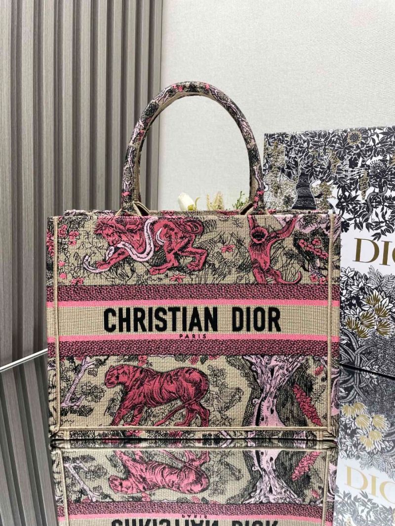 Dior Medium Dioriviera Dior Book Tote in Rosy