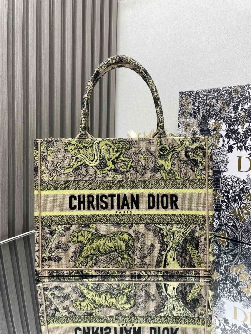 Dior Medium Dioriviera Dior Book Tote in Yellow