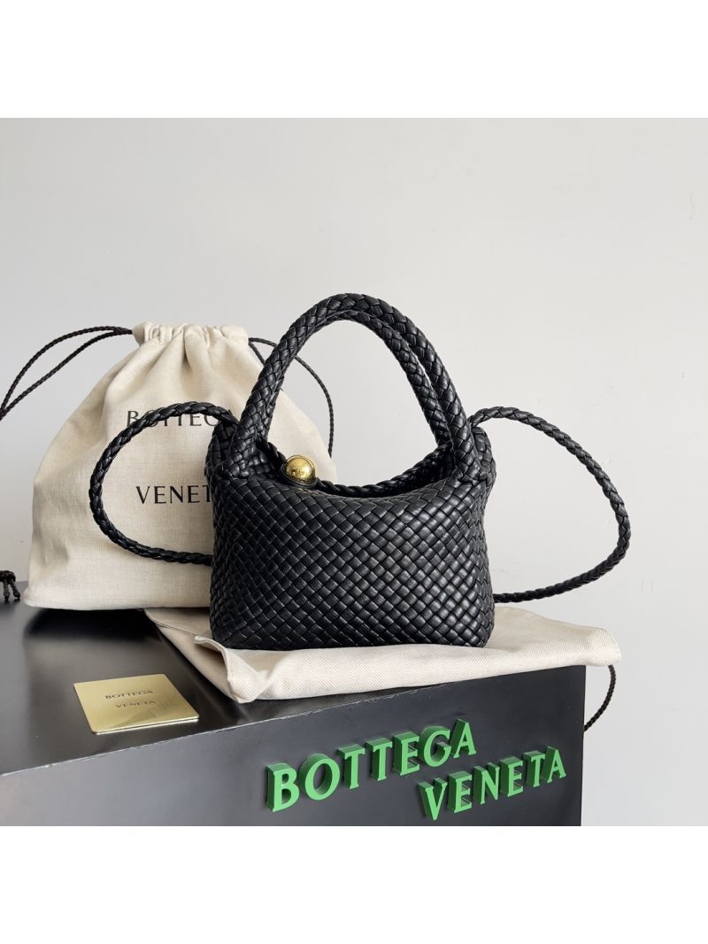 Bottega Veneta Mini Tosca Cross-Body Bag 776755 black
