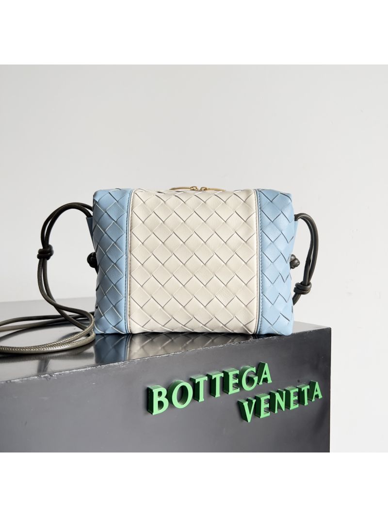 Bottega Veneta Small Loop Camera Bag 796612 Sea salt/ice/kaki