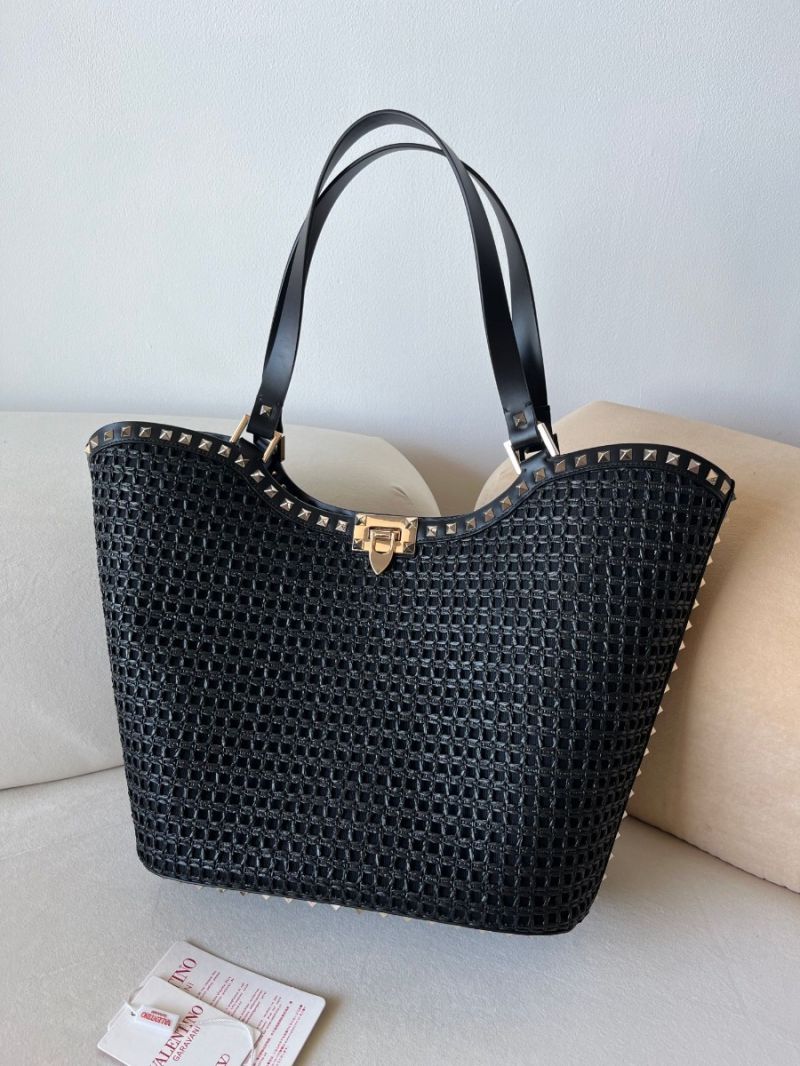 Valentino Garavani Rockstud Raffia Tote Bag 22081 black