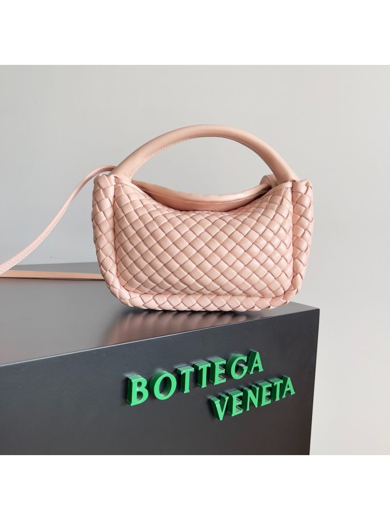 Bottega Veneta BV Small Cobble Top Handle soft padded Intreccio leather 805739 cameo