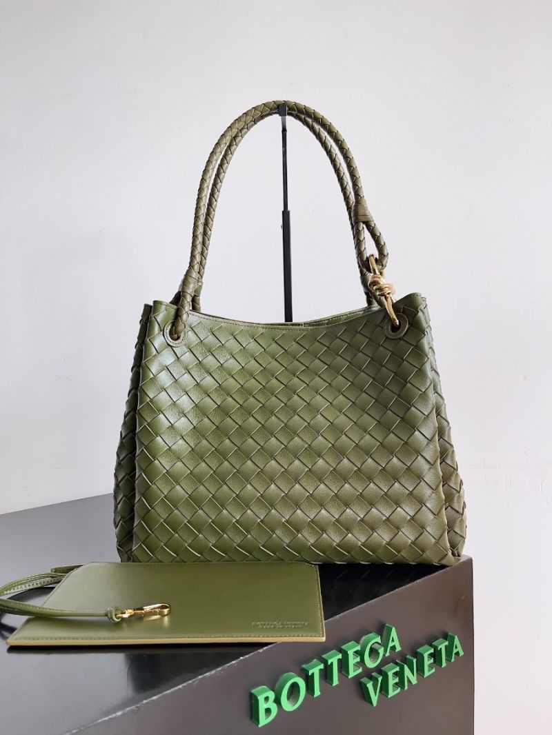 Bottega Veneta BV Large Parachute Intrecciato Lambskin 796571 olive green