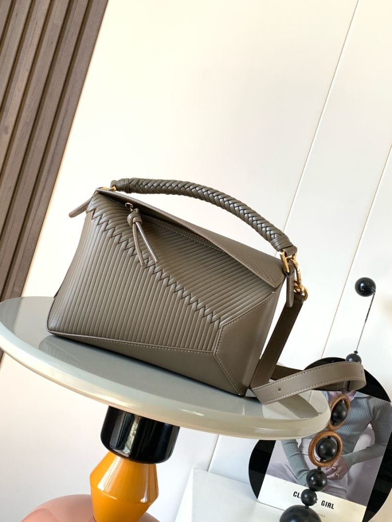 LOEWE Small Puzzle Bag in Calfskin - Brown