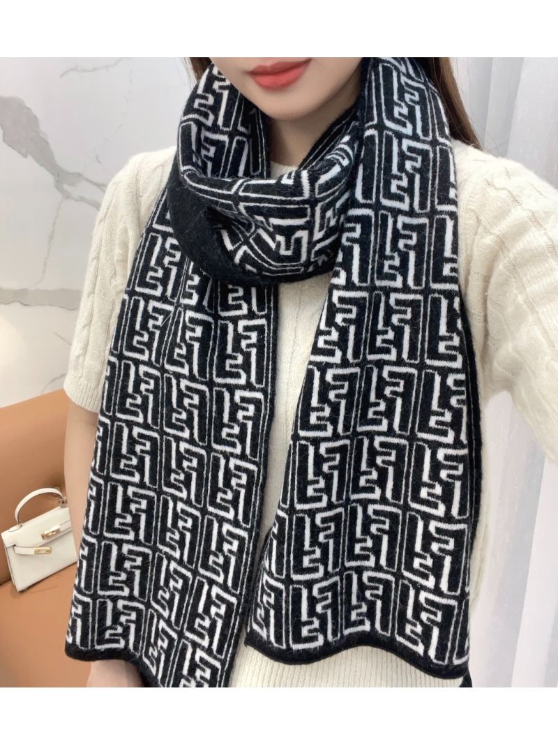 Fendi Iconic FF Wool-Cashmere Scarf black and white 30 cm x 182 cm