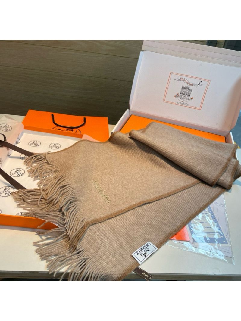 Hermes 100% Cashmere Knit Scarf – Timeless Luxury 30 x 180 cm grey
