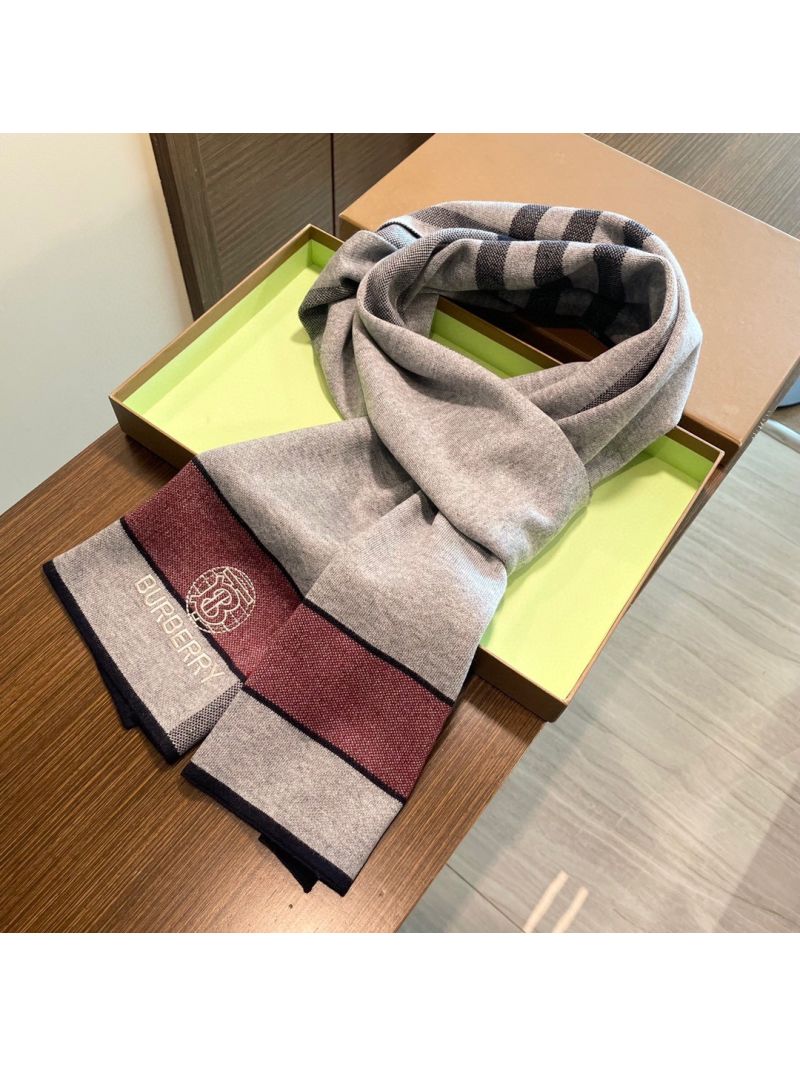 Burberry 2025 Latest TB Cashmere Scarf 32 x 200 cm light grey – A Touch of Luxe & Timeless Elegance