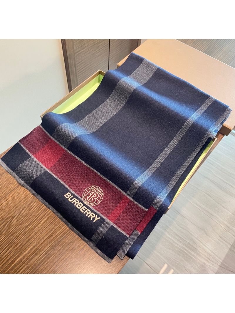 Burberry 2025 Latest TB Cashmere Scarf 32 x 200 cm black – A Touch of Luxe & Timeless Elegance