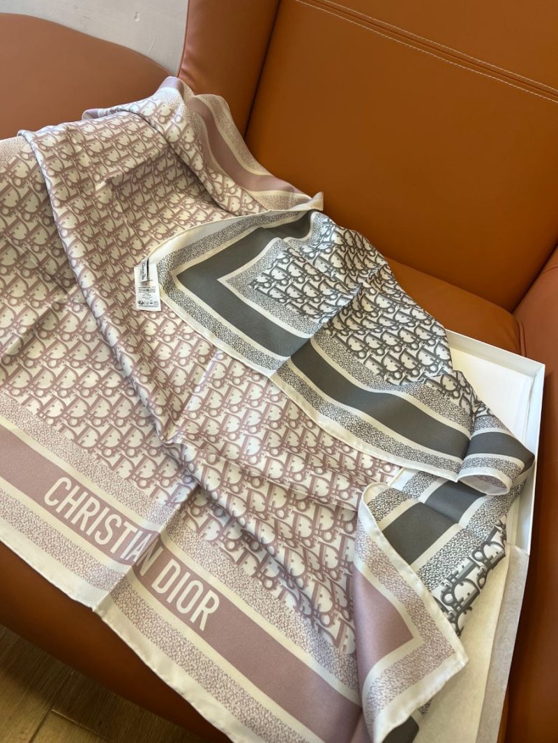 Dior Diortwin Double-Faced Silk Scarf – 90x90cm Oblique Patterned Scarf soft pink